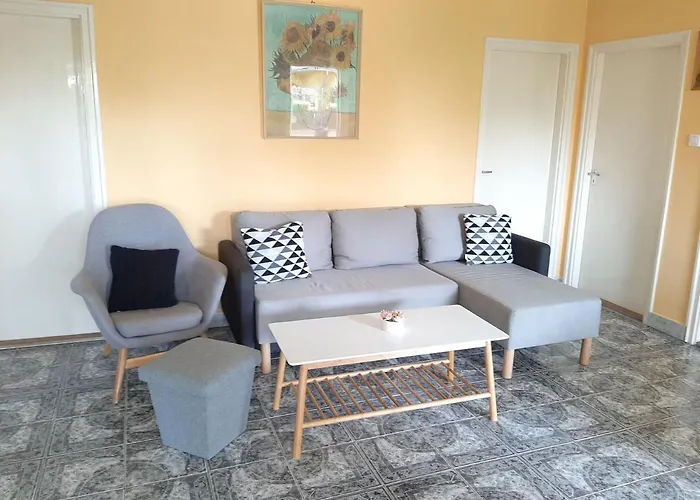 Egri Apartmanhaz
